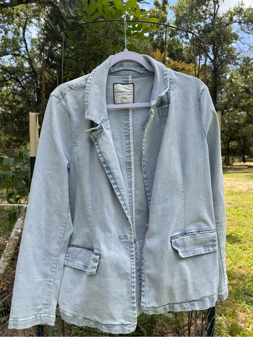 bagatelle Light Wash Denim Blazer Jacket